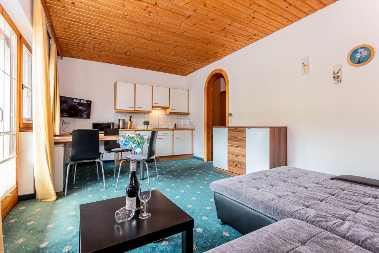 Appartements Dreimaederlhaus Мария Алм ам Щайнернен Мер Екстериор снимка