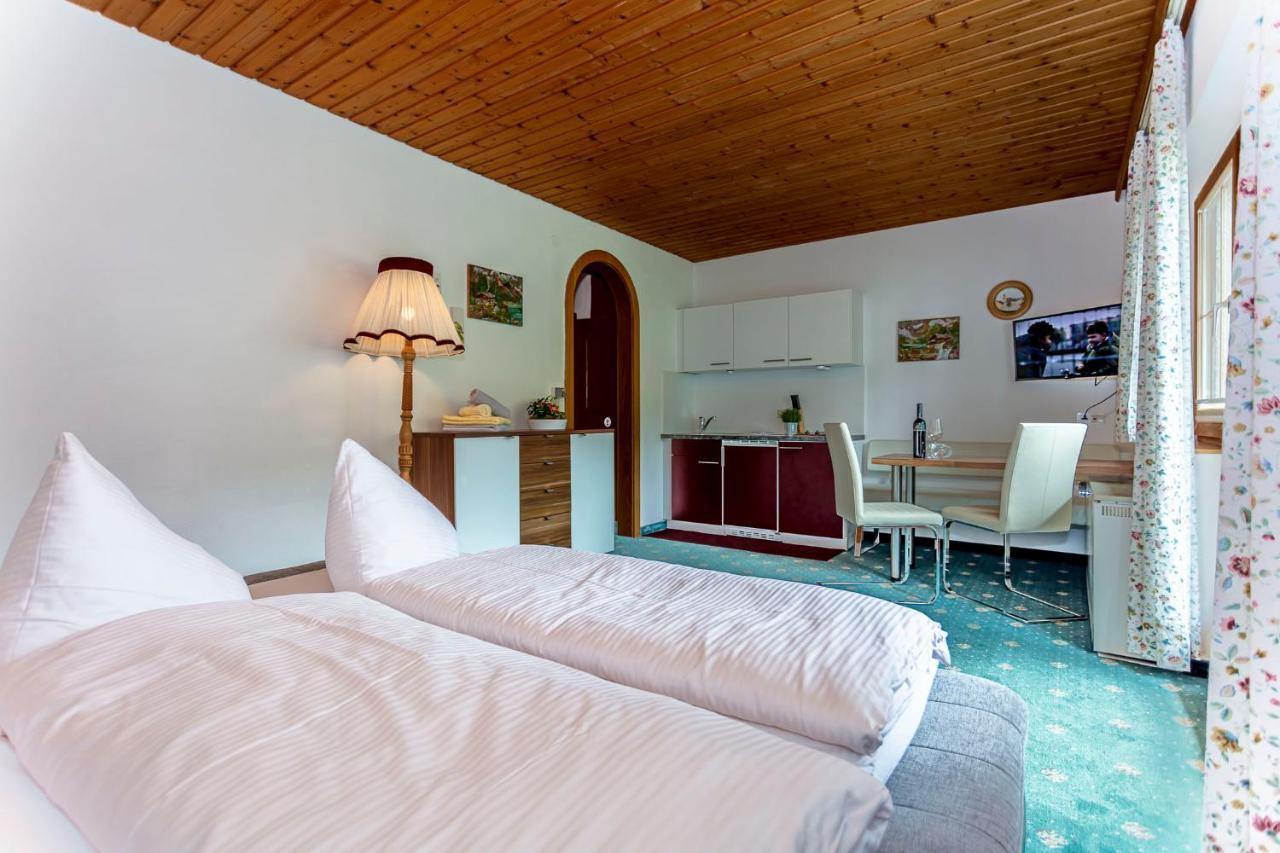 Appartements Dreimaederlhaus Мария Алм ам Щайнернен Мер Екстериор снимка
